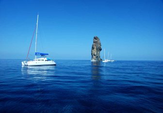 filicudi vacanza in barca a vela la canna