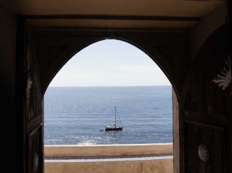 La barca vista dal pertugio